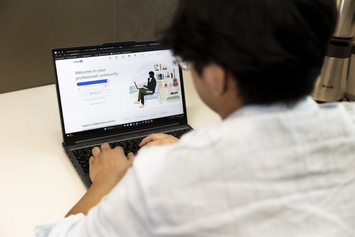 Comment créer un profil LinkedIn professionnel pour attirer les recruteurs