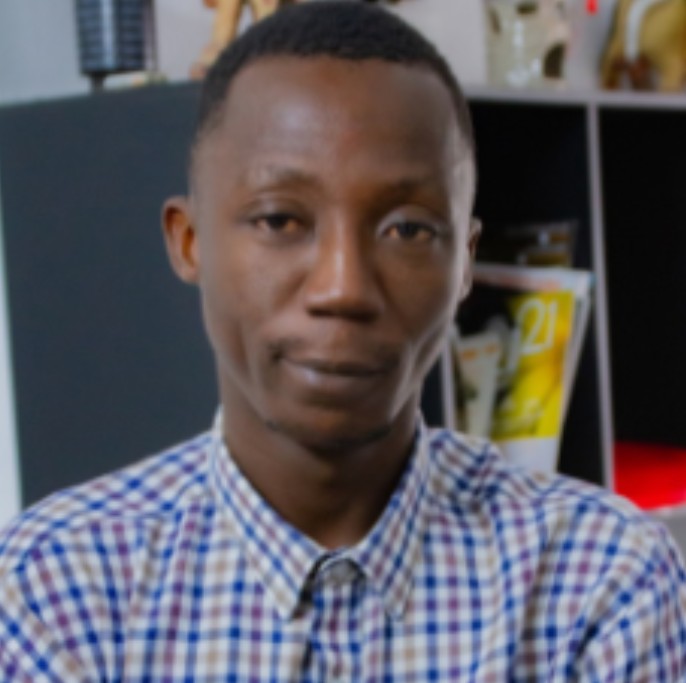 Profil candidat BAMBA KADER ERIC - Commercial