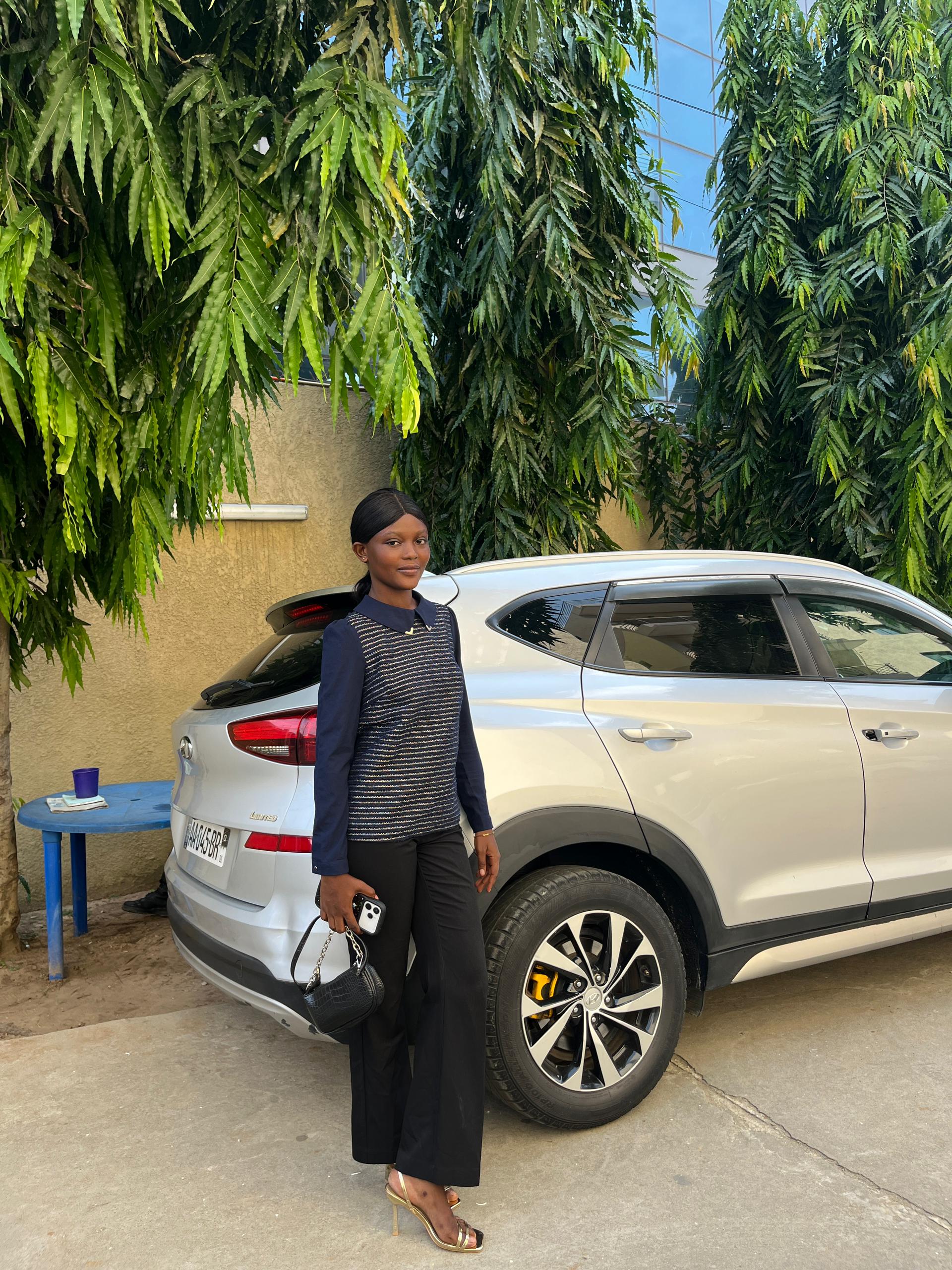 Profil candidat Kouadio Adjoua Patricia Grâce Divine - Assistante en communication/hôtesse événementielle/assistante personnelle