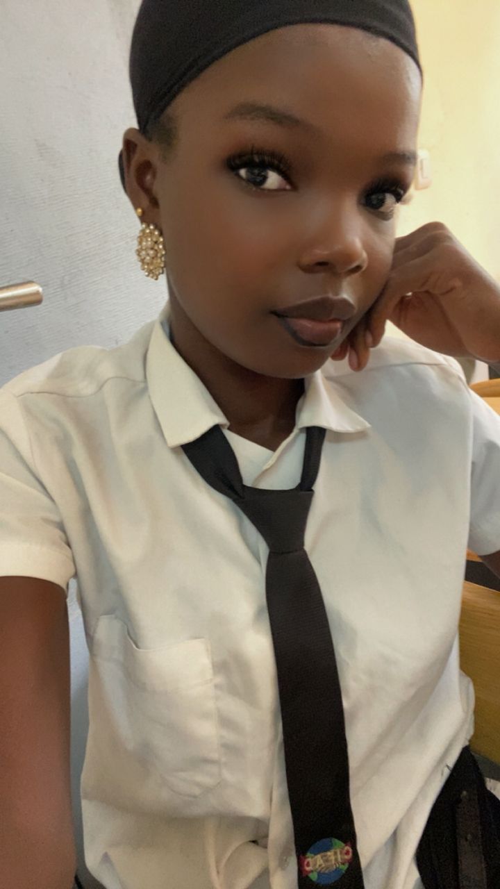 Profil candidat Kouame Séphonie Jemima - Graphiste